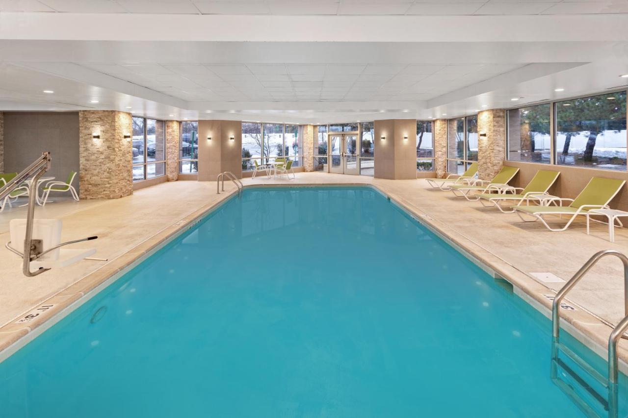 Holiday Inn Chicago/Oak Brook By Ihg Oakbrook Terrace Extérieur photo