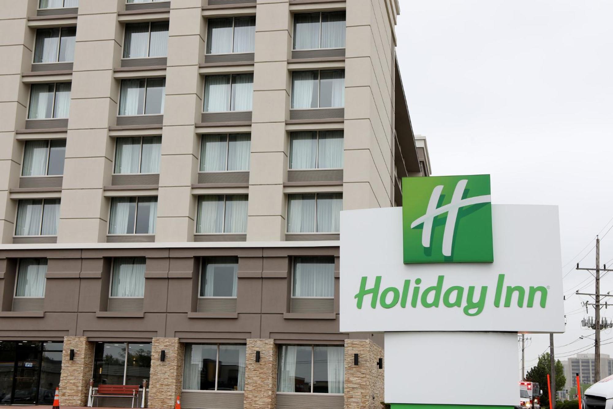 Holiday Inn Chicago/Oak Brook By Ihg Oakbrook Terrace Extérieur photo
